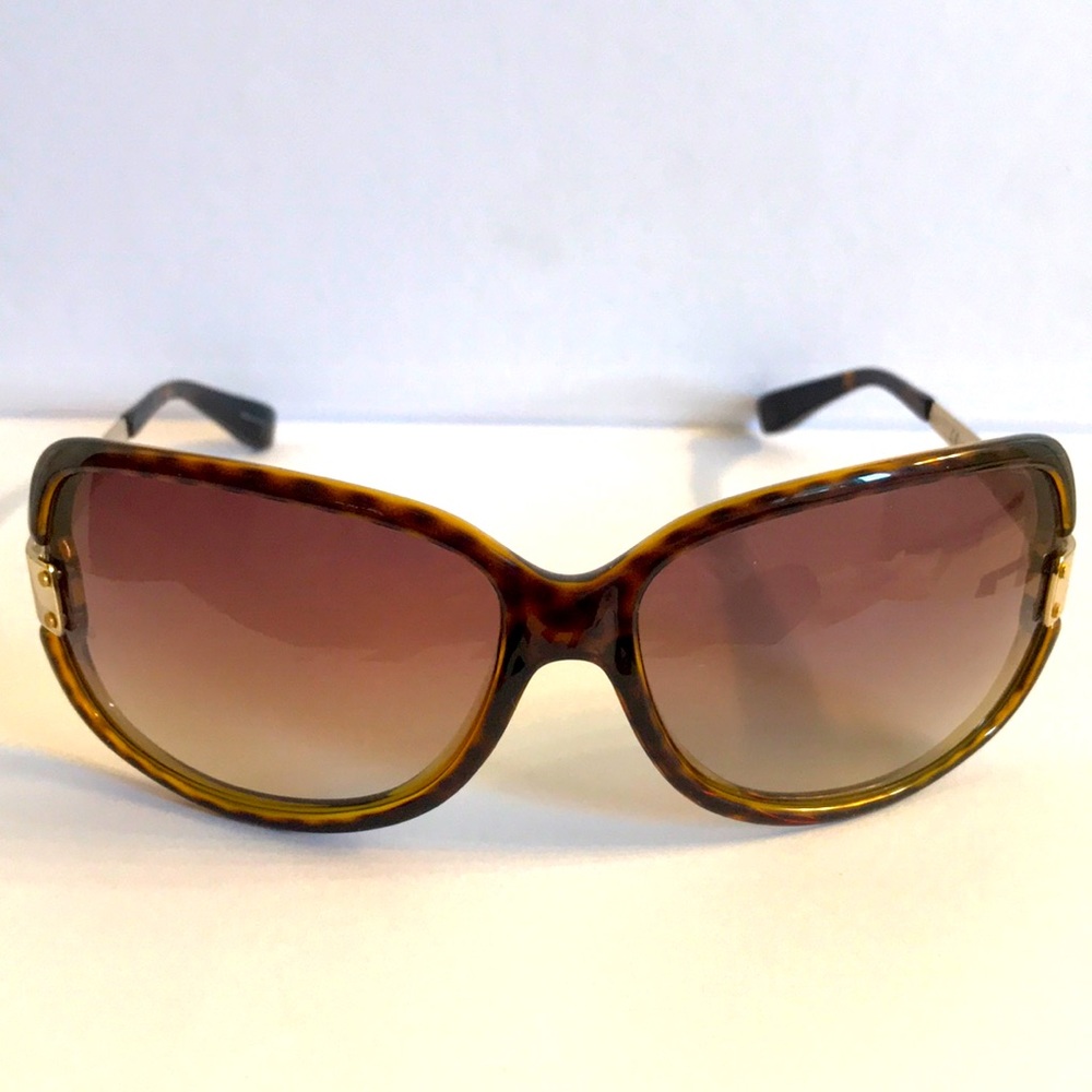 Marc by Marc Jacobs tortoiseshell sunglasses